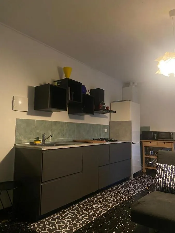 B&R House Apartment Albisola Superiore
